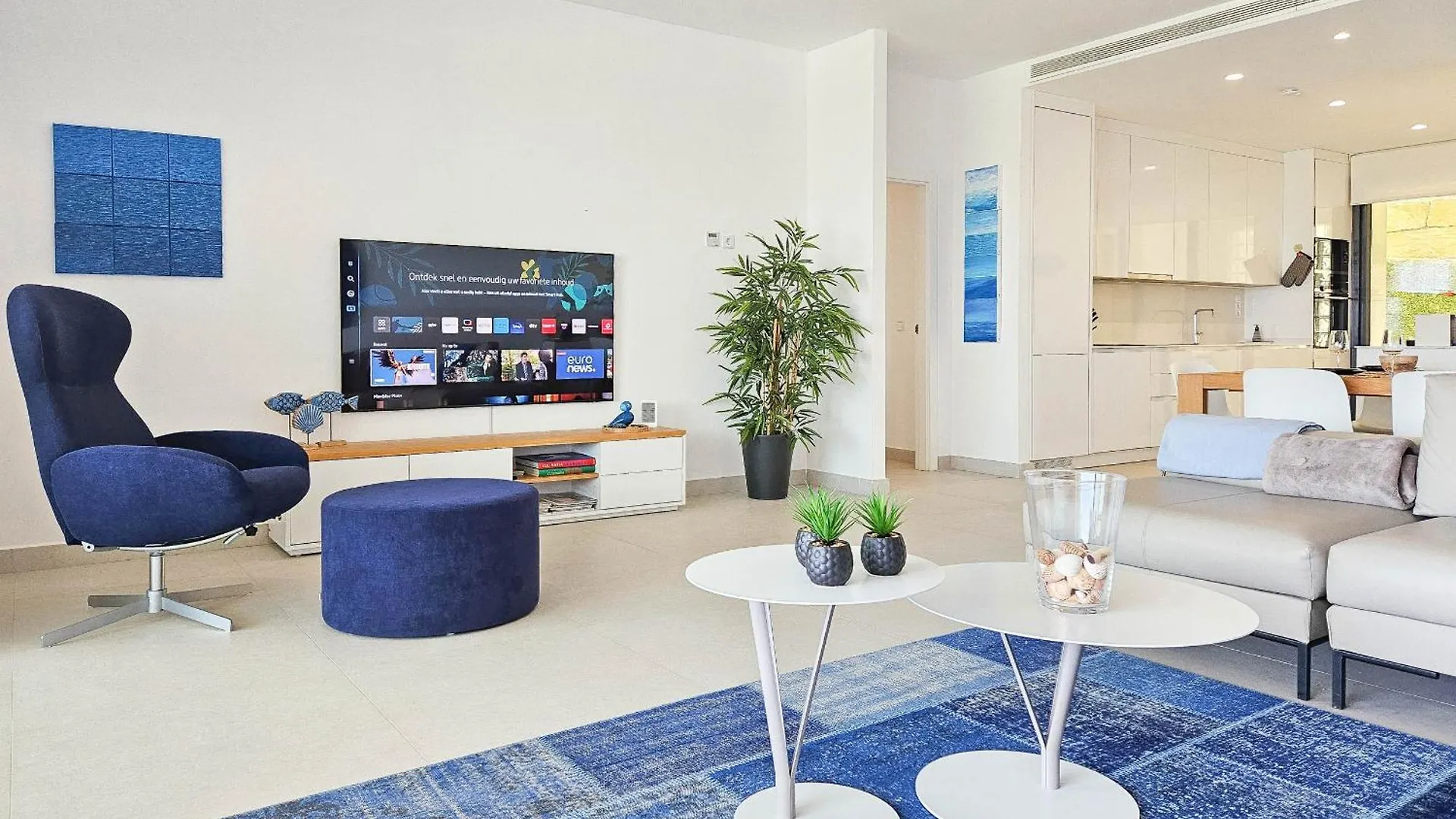 Modern 2 Bed Ground Floor Apartment Finca Cortesin Estepona Spagna
